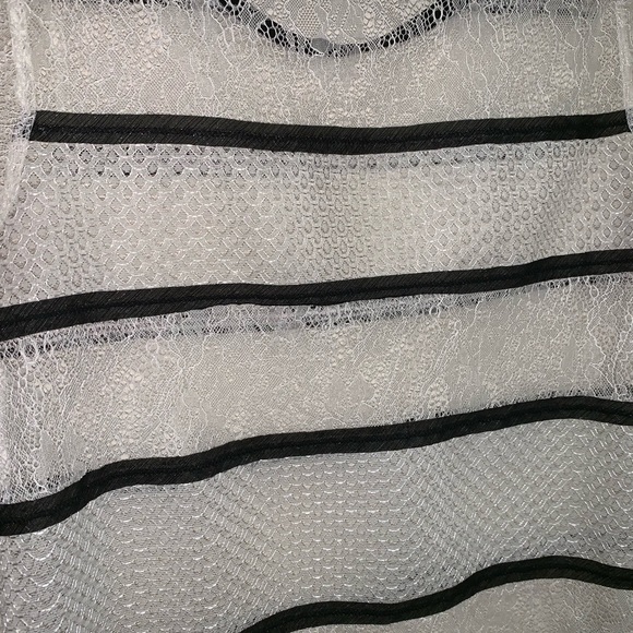 Ann Taylor Lace Blouse - Picture 4 of 4